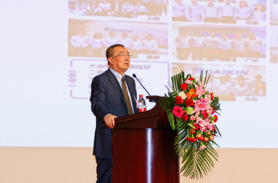 23122716213467551814-2